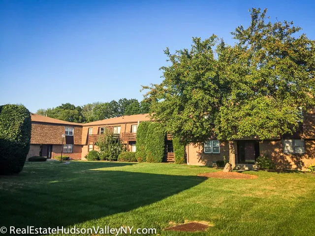 New Holland Village in Nanuet