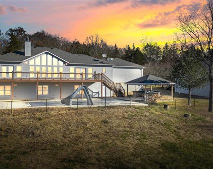 4431 Whitehead  Road, Hillsboro