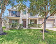 13107 Centerbrook Lane, Pearland image