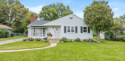 856 Fairfield Avenue NW, Grand Rapids