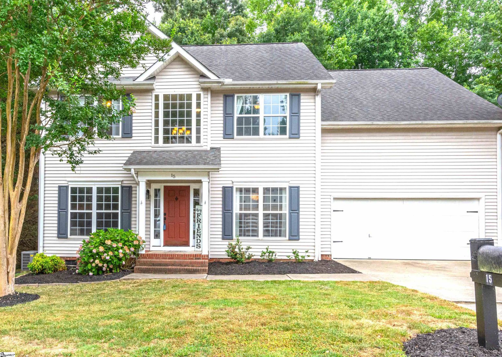 15 Summercrest Circle, Simpsonville Home for Sale Summerwalk Real Estate