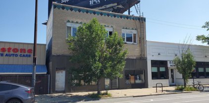 5209 N Milwaukee Avenue, Chicago