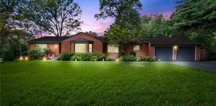9440 Manor Road, Leawood