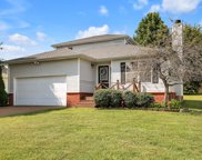 2815 Candlewicke Dr, Spring Hill image