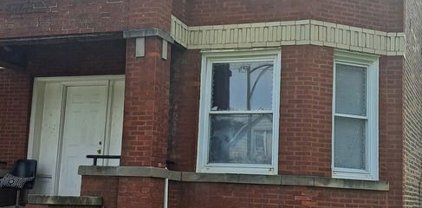 4911 W Huron Street, Chicago
