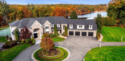4 Newbury Road, Windham