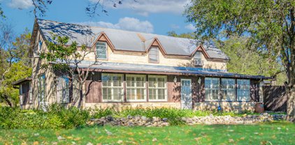 15450 Cranes Mill Rd, Canyon Lake