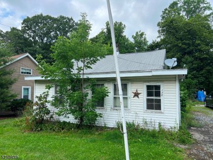 178 Schooleys Mtn Rd, Washington Twp.