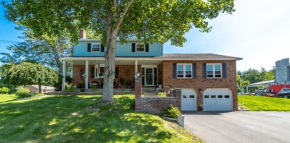 318 Jeanette Drive, Rotterdam