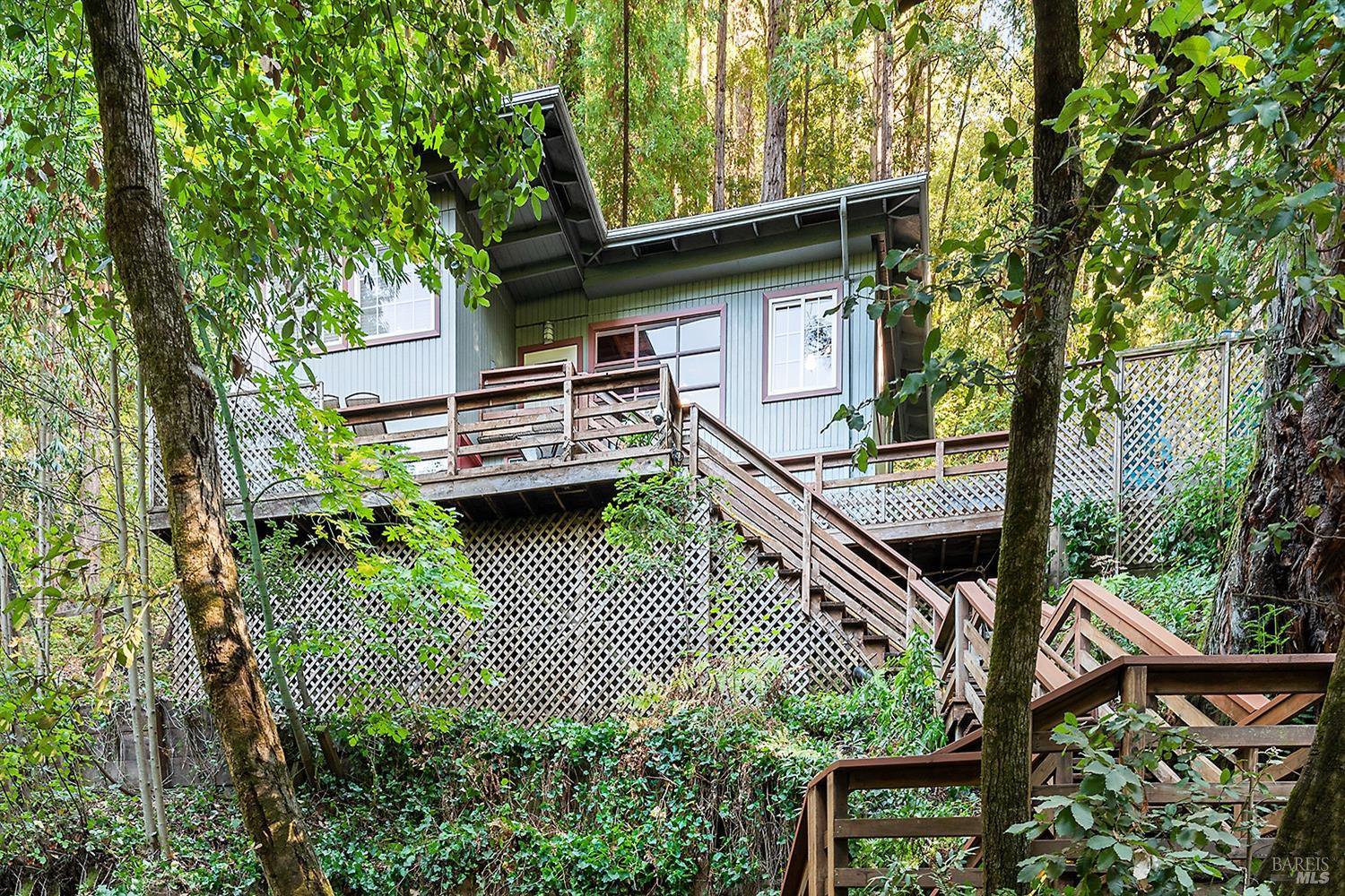 15099 Drake Road, Guerneville, 95446