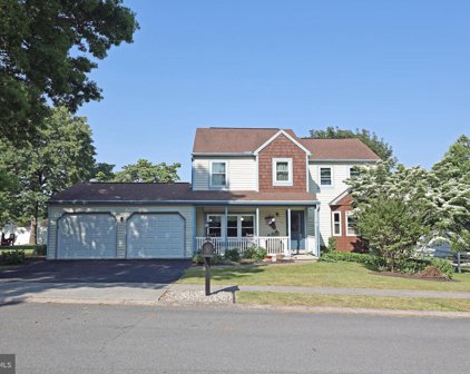 9 Abbey Ln, Camp Hill