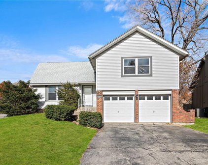 14701 S Wyandotte Drive, Olathe