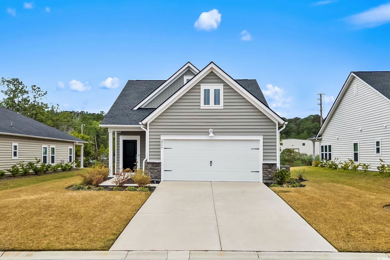 ☆ Creative Garage　SeaSide 2066 Santa Maria St., Myrtle Beach, 29579