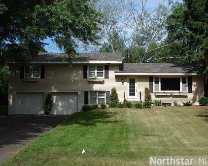75 Ferndale Road N, Orono