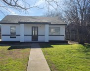 5625 Donnelly  Avenue, Fort Worth image