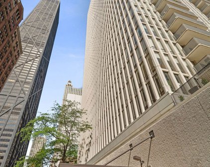200 E Delaware Place Unit #13C, Chicago
