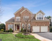 5811 Valley View Dr, Alexandria image