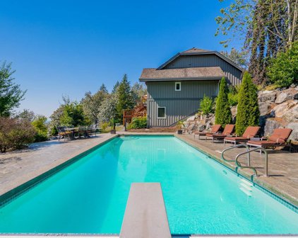 5068 Mathers Way, Abbotsford