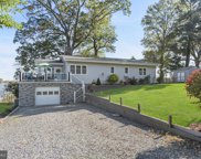 987 Harbor View Cir, Colonial Beach image