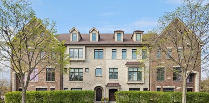 144 W Quincy Street, Westmont
