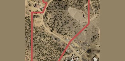5 Road 3595, Flora Vista