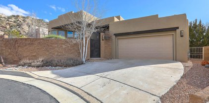 5209 Foothills Trail NE, Albuquerque