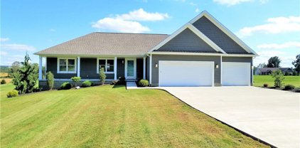9447 Mennonite Road, Wadsworth