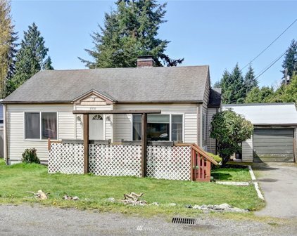 6932 Carson Road, Everett