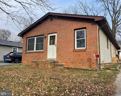 421 Cherrydale Ave, Front Royal