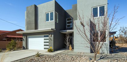 2617 Mountain Road NW, Albuquerque