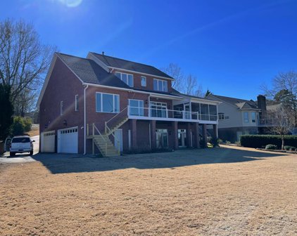 120 Pucketts Cove, Greenwood