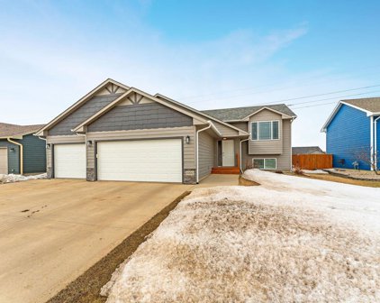 8900 W 18th St, Sioux Falls