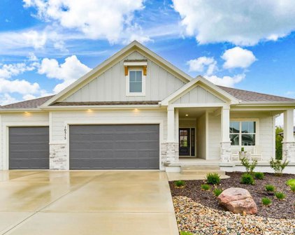 10515 N Hawthorne Avenue, Kansas City
