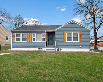 2814 E 58th Street, Kansas City