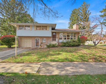 48 Colgate Dr, Camp Hill