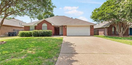 611 Abbey, College Station