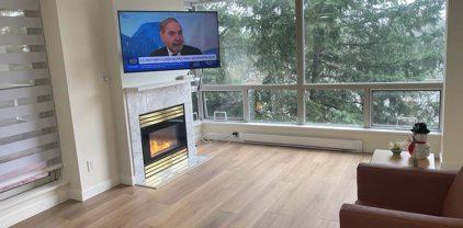9623 Manchester Drive Unit 306, Burnaby