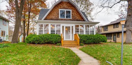 1045 Lake Street E, Wayzata