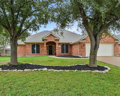608 Brussels Drive, College Station