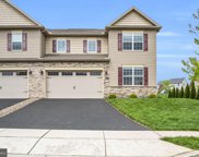 241 West Vw, Carlisle image