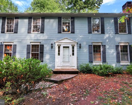 883 Stauffers Church Rd, Palmyra