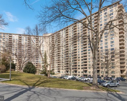 5225 Pooks Hill Rd Unit #408S, Bethesda