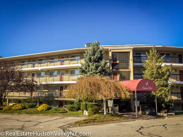 White Sail Condos in Mahopac