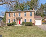 9457 Shouse   Drive, Vienna image