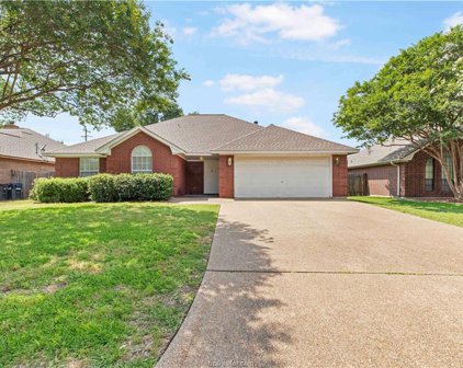 611 Abbey, College Station