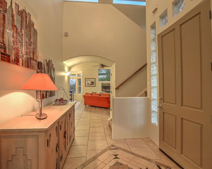 8000 Oso Escondido Drive NE, Albuquerque