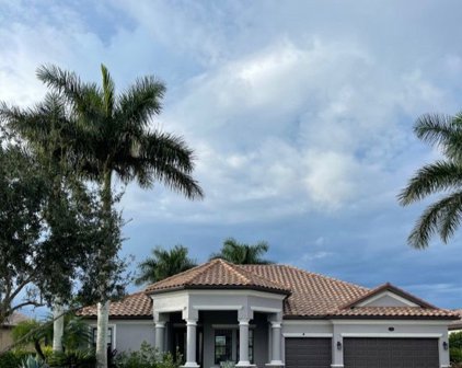 10137 Biscayne Bay Lane, Naples
