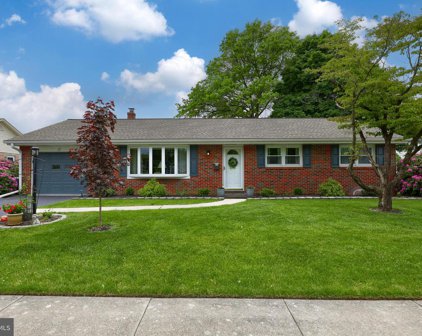 17 Holly Dr, Palmyra