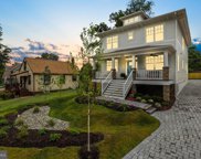 6705 Osborn St, Falls Church image