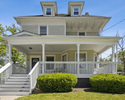 114 Maple Ave, Morristown Town